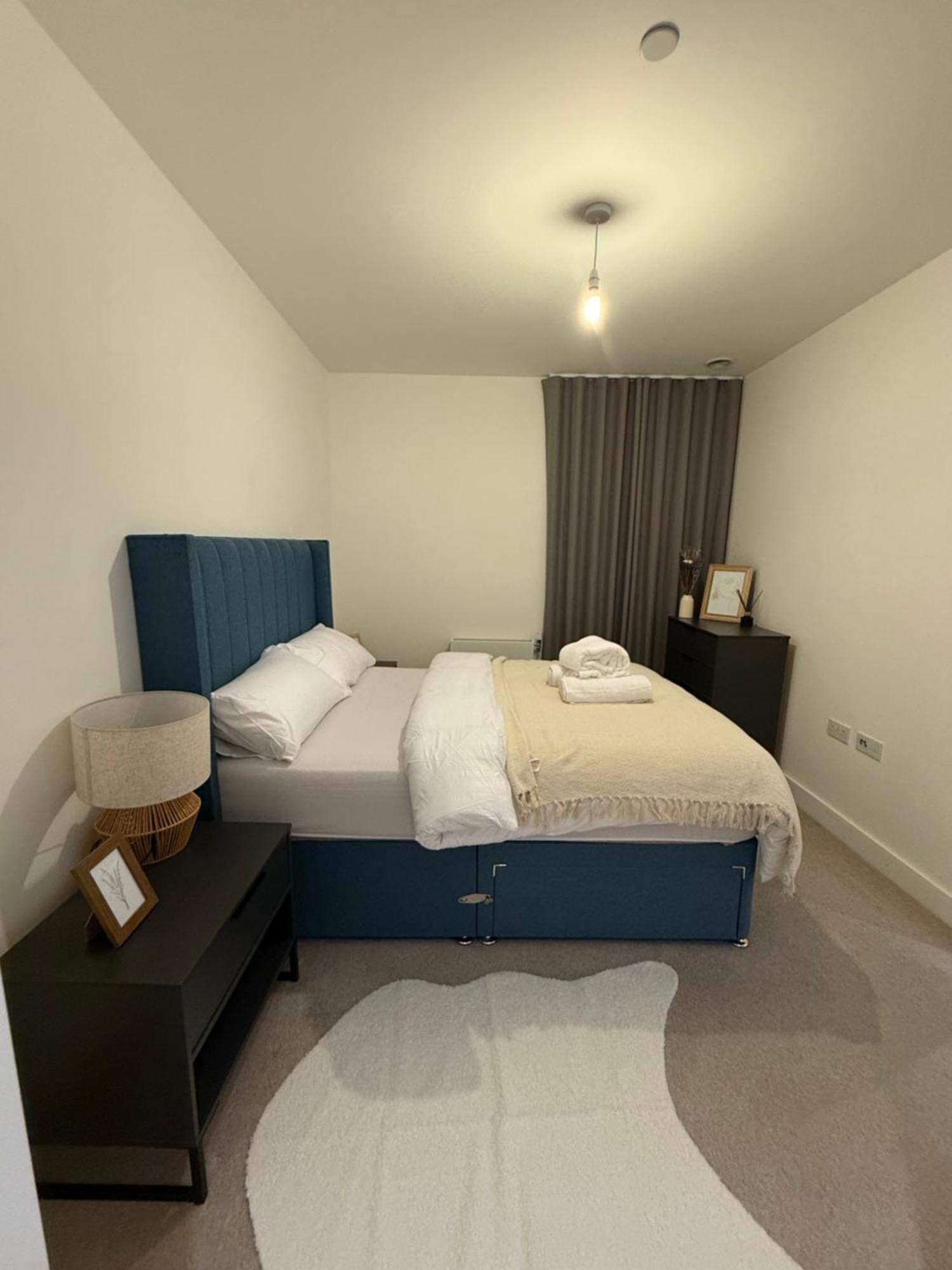Wealth Luxury 2 Bedroom Double En-suite * Londra